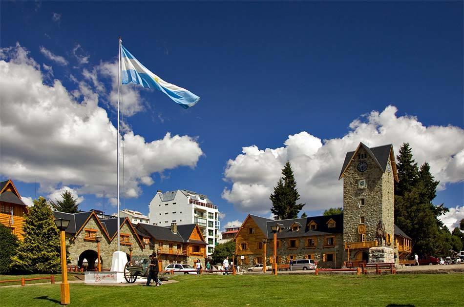 Tangoinn Hostel Downtown San Carlos de Bariloche Exterior foto